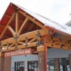 Two Seasons Inn